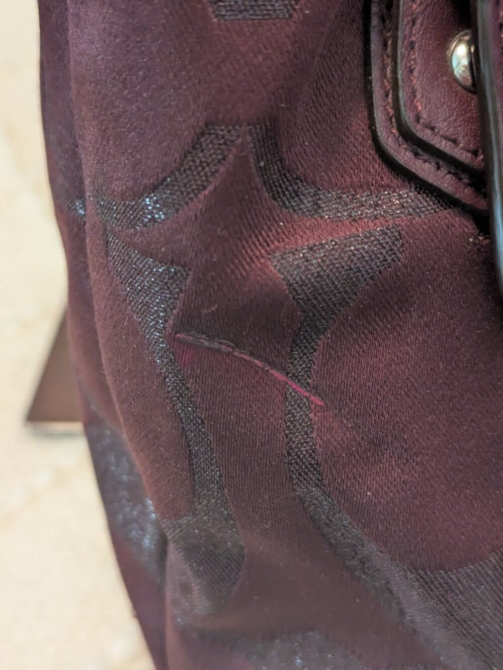 Coach Campbell F26245 Burgundy Signature Metallic Hobo Bag Burgundy - Picture 14 of 14